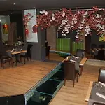 Hotel Les Jardins De La Molignee 4*