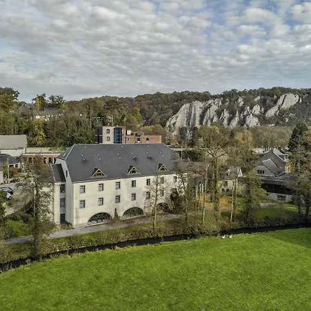 Les Jardins De La Molignee 4*