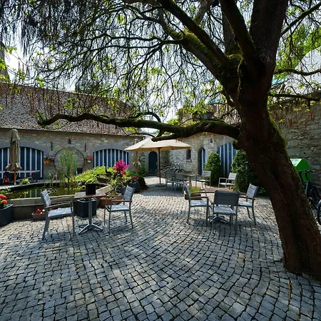 Les Jardins De La Molignee Hotel