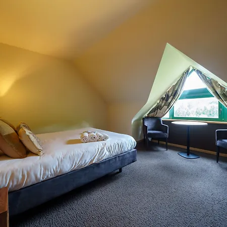 Les Jardins De La Molignee