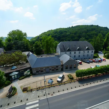 Les Jardins De La Molignee 4*