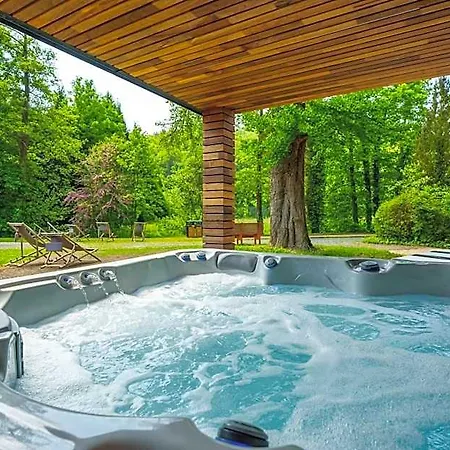 Les Jardins De La Molignee 4*
