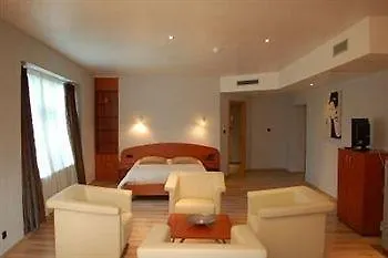 Les Jardins De La Molignee 4*